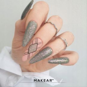 Makear 951 Naomi Catwalk 8ml kolorowy lakier hybrydowy