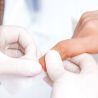Zestaw pomocniczy do stylizacji paznokci - 325 x waciki bezpyłowe + 100 x patyczki do manicure - 7