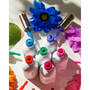 Saute Nails S275 Pistachio Cream 8ml kolekcja Make it BLOOM! Kolorowy lakier hybrydowy do paznokci vegan friendly