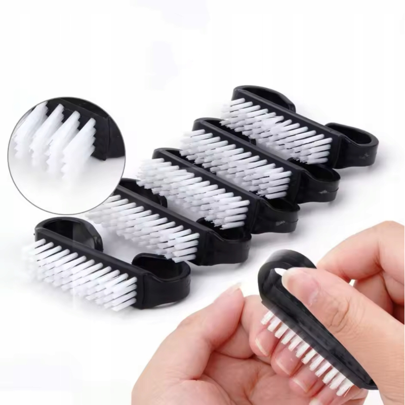 Szczoteczka mini do usuwania pyłu manicure i pedicure czarna 10 sztuk Szczoteczka mini do usuwania pyłu manicure i pedicure czarna 10 sztuk
