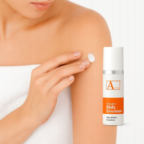 Arkada Kids Emulsion Krem dla dzieci od 1 dnia życia do ciała i paznokci 15ml