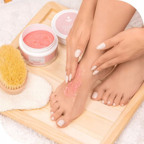 Victoria Vynn Pharm Foot Luxury Scrub 200g Nawilżająco-rozświetlający perfumowany peeling do ciala, dłoni i stóp