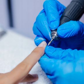 4 2 Zestaw frezów Sunone do manicure frez diamentowy walec stożek szpic kulka