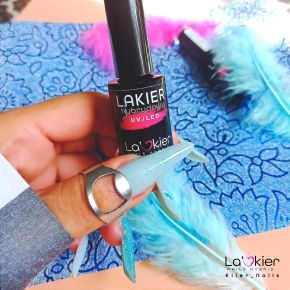 Glossy Blue Glitter Lakier