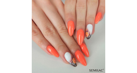 Manicure hybrydowy. Jak zdjąć hybrydę samodzielnie?