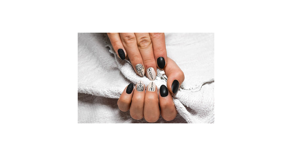 Pazurkolandia doradza – wybierz manicure odpowiedni dla siebie